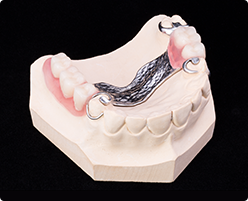 金属床（クラスプ付）